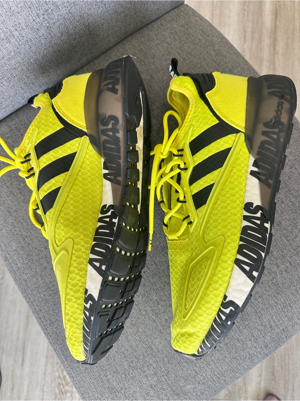 Men adidas Originals ZX 2K Boost Solar Yellow Black Graphic Print Sneakers 9 ½ - Picture 3 of 15